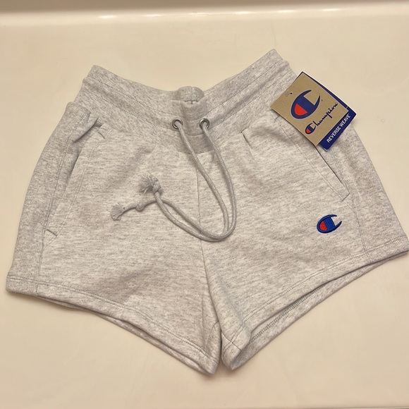 Champion Women’s Fleece Set Shorts Crop Hoodie - Picture 9 of 15